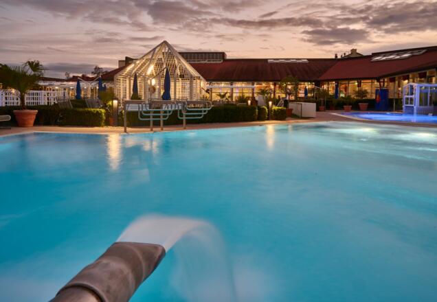 Abendstimmung in der Limes-Therme Bad Gögging