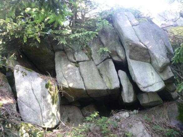 Höhle unterhalb des Wendensteins