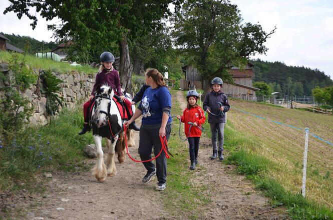 Reitpädagogik mit Kindern