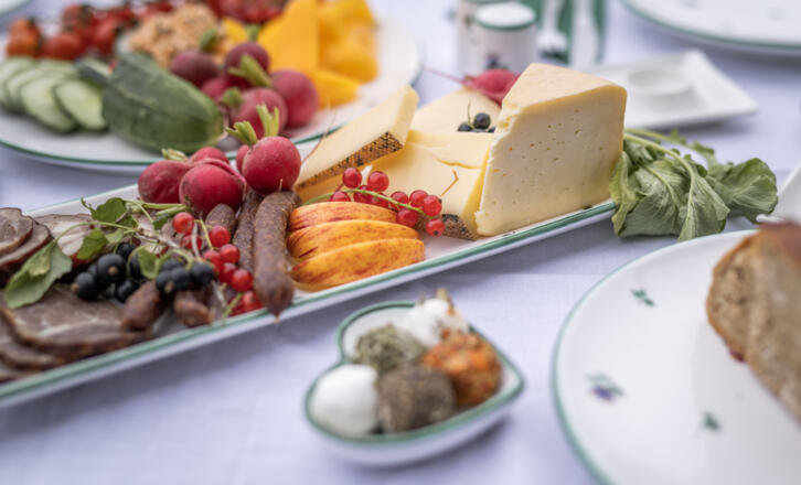 Jausenteller - Symbolbild