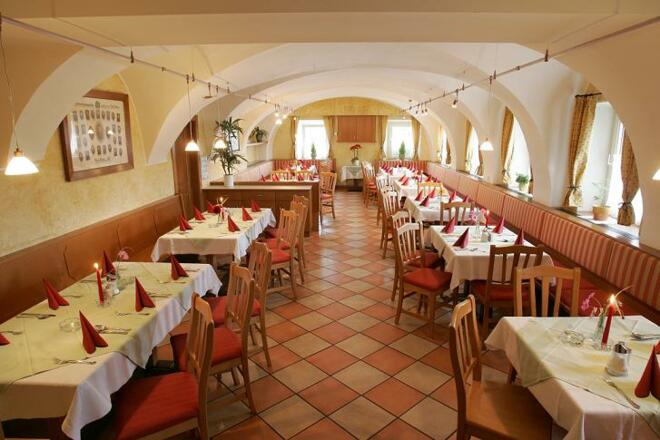 Landgasthof Wirt im Feld