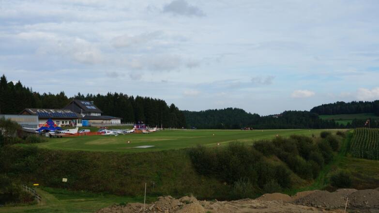 Flugplatz