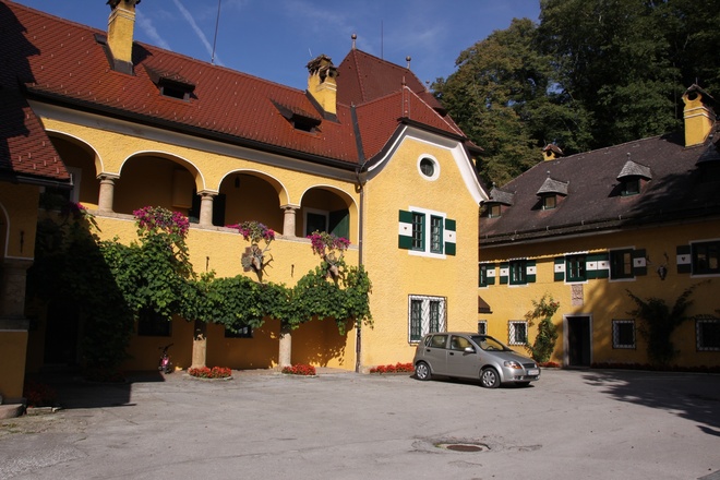 Das Gut Glanegg bei Fürstenbrunn.