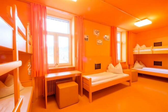 DJH_Oberammergau_5Bett_DU_WC01[1]