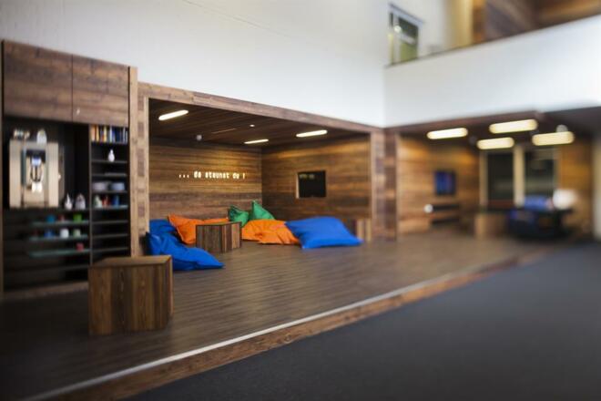 Jugendherberge_Oberammergau_Lobby[1]