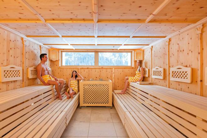 Hotel_Schwimmbad_Sauna_1