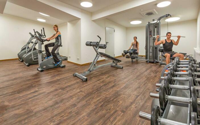 Hotel_Fitness
