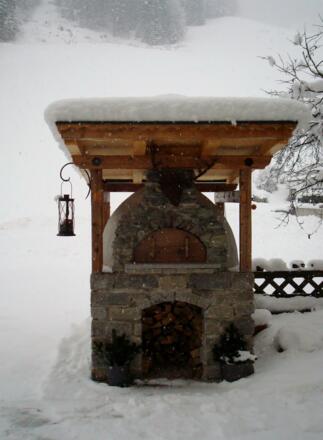 pizza oven