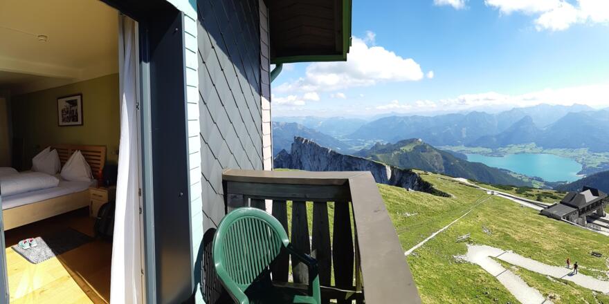 Zimmer mit Panorama-Seeblick