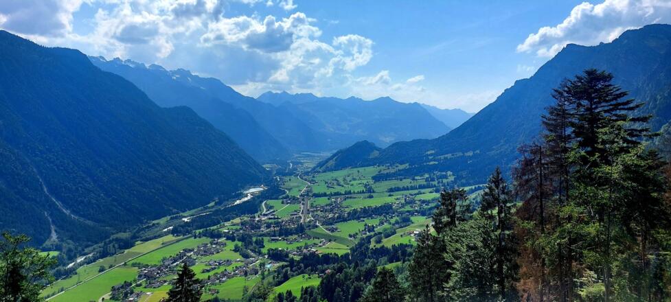 Ausblick auf Außer- und Innerbraz