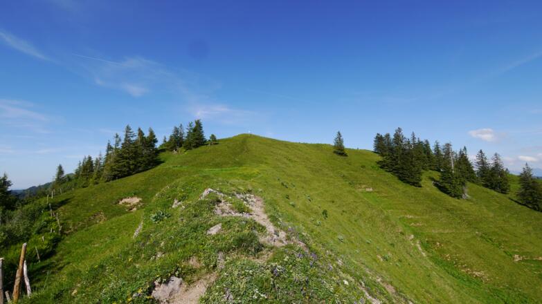 Aufstieg zum Gipfel des Girenkopfes