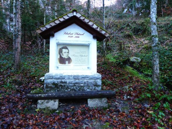 Leicht möglich, dass sich Franz Schubert (1797 - 1828) auf seiner Wanderung nach Gastein in Golling inspirieren ließ.
