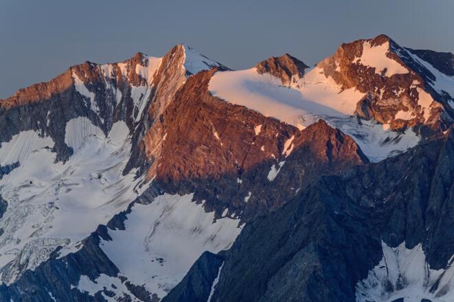 Blick zum Hochfeiler (3510 m)