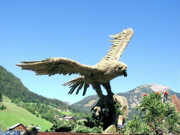 HeuART Adler