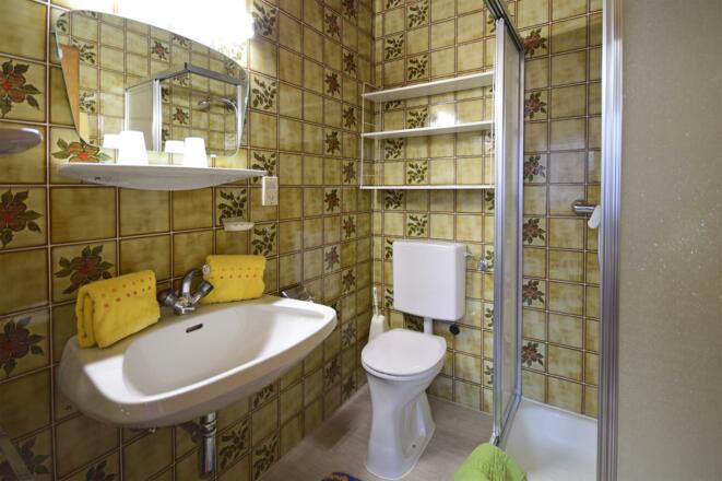 Doppelzimmer mit Dusche/WC
