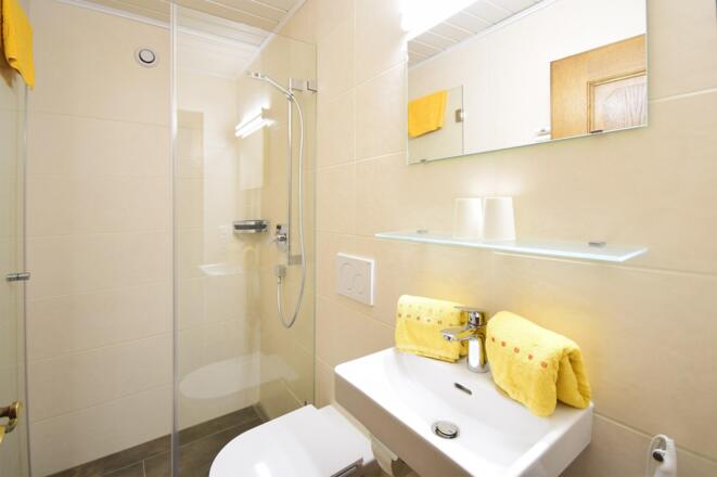 Doppelzimmer mit Dusche/WC