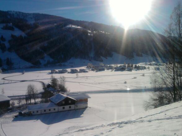 Blick auf Ratholz im Winter