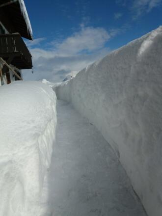 Gigantische Schneewände