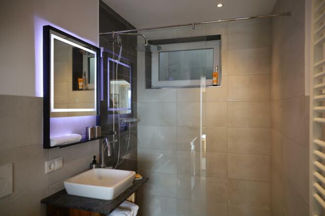 Spiegellicht mit Musik