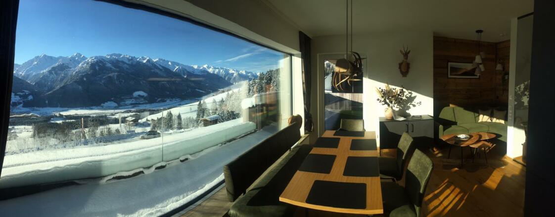 Bild 1 - Wohn- und Essbereich