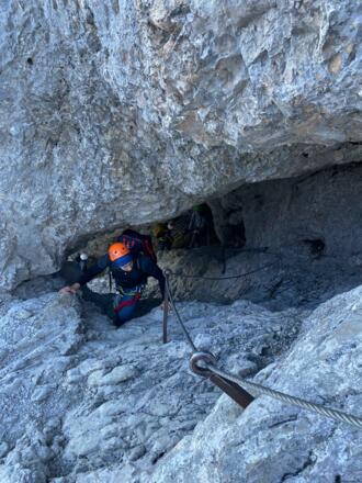 Aufregendste Stelle des Klettersteiges ziemlich am Anfang