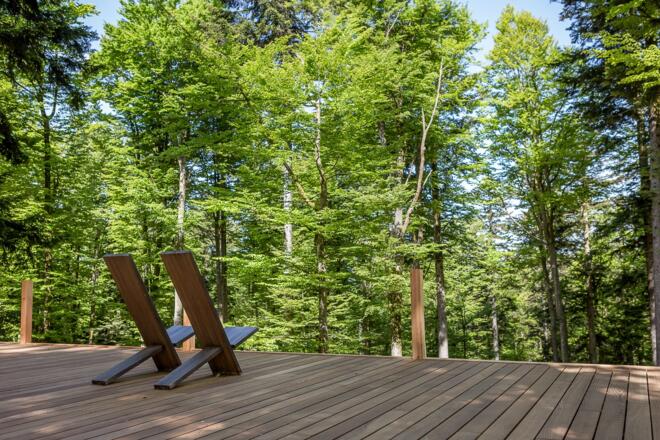 WaldSpa Reischlhof Infinity-Yoga-Plattform