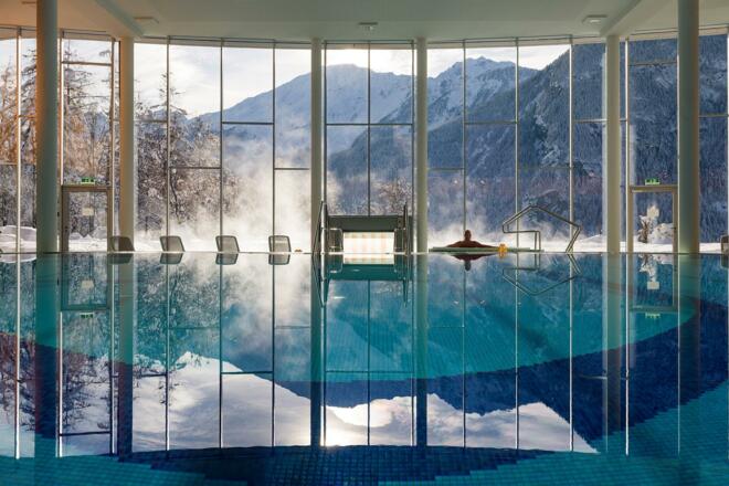 Vivea Hotel Umhausen Hallenbad im Winter