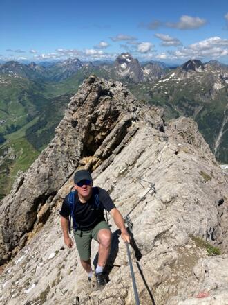 Am Gipfelaufbau des Biberkopfs.