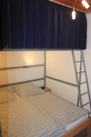 Hochbett 140cm*200cm