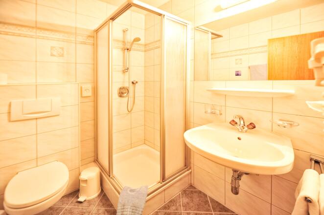 Doppelzimmer Dusche/WC