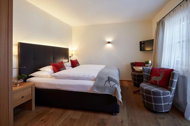 Hotel-Garni-Schneider_Zimmer-Karhorn-19