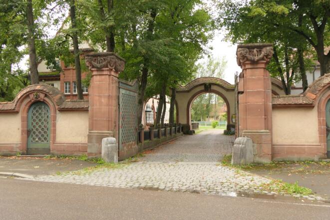 bei Druisheim – Gut Schwaighof - Filmkulisse für Immenhof