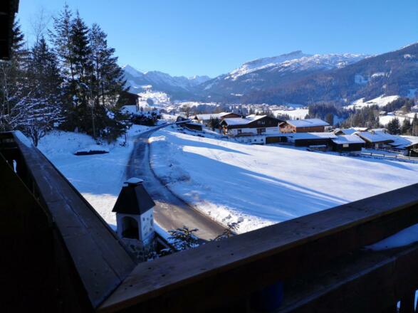 Blick vom Balkon Richtung Hoher Ifen