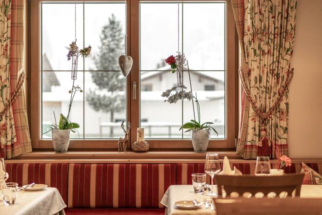 hubertus-restaurant-01608medium