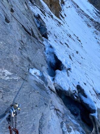 Verlängerte Stahlseilversicherungen, Oktober 2023