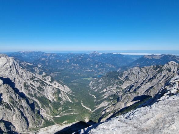 Blick in die Röll und zum Almsee