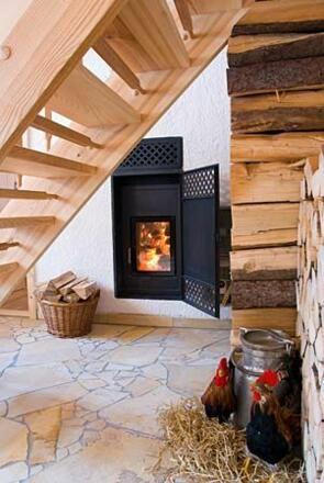 Kachelofen im Almhaus Webermohof