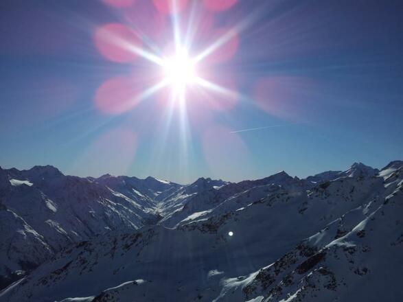 Sonne,Berge,Schnee - URLAUB !!!
