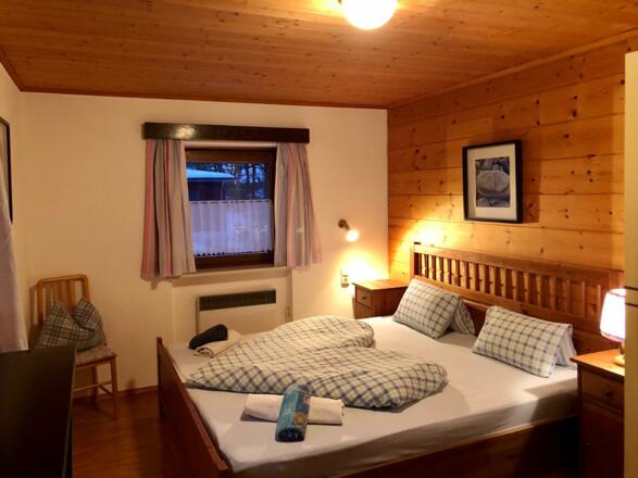 Doppelbettzimmer
