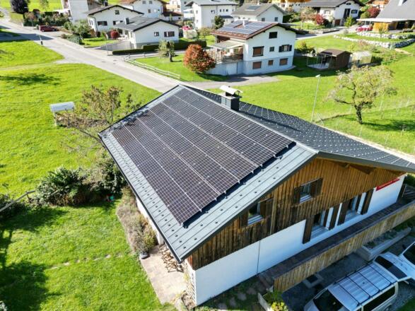 Haus mit PV Anlage