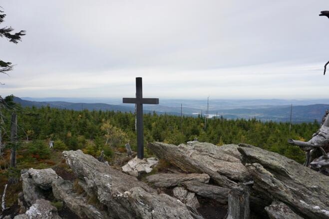 Aussicht vom Svaroh zum Nirsko-Stausee