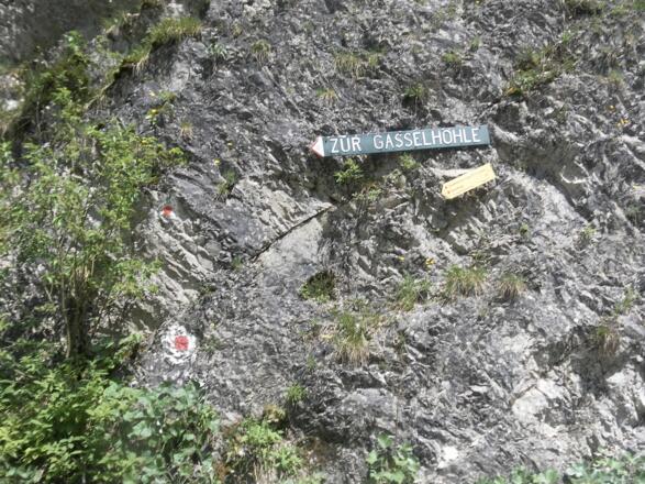 Abzweig in den Karbertalgraben