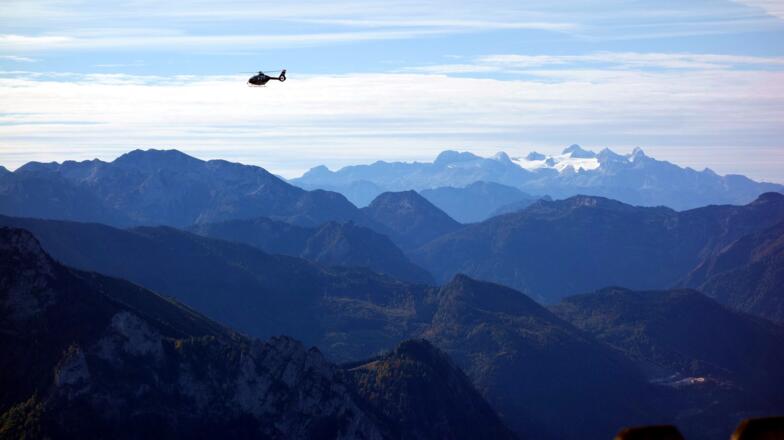 Von der Terrasse Blick zum Dachstein