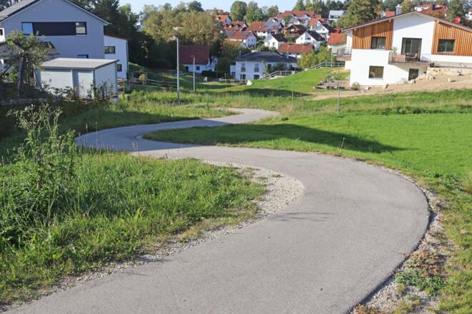 Fussweg im Baugebiet Grub-Sued