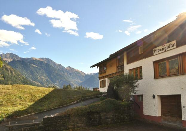 Hausansicht Herbstwetter