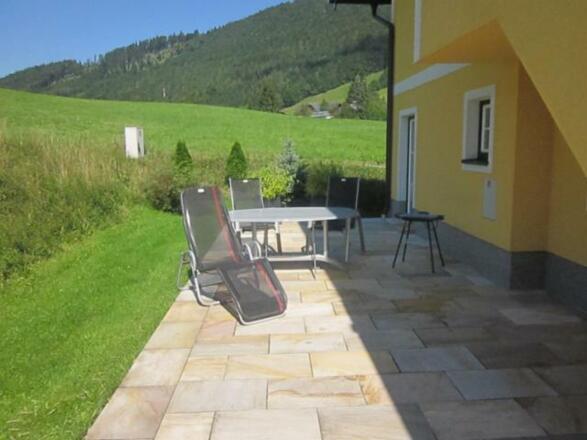 appartement_bergblick_2_modern_living04_faistenau