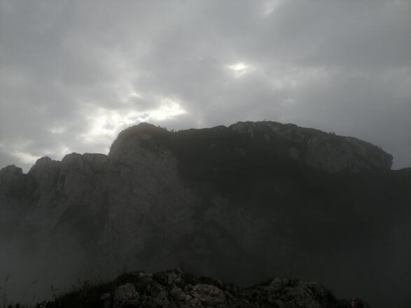 Blick von der Naunspitze zum Petersköpfl