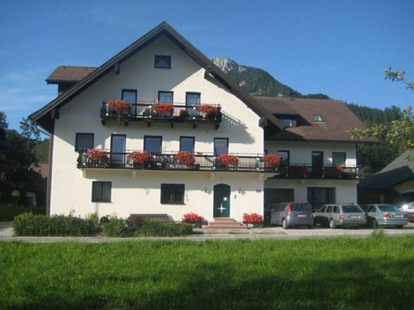 Aussenansicht_Sommer