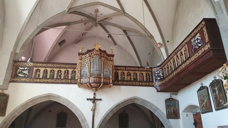 Pfarrkirche Neufelden Orgel und Chor