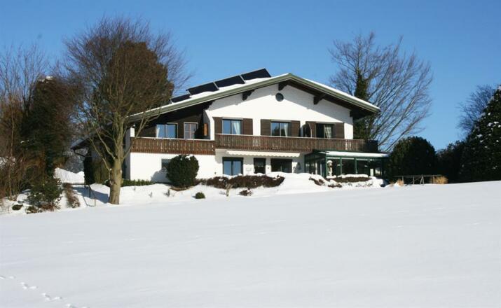 Haus im Winter